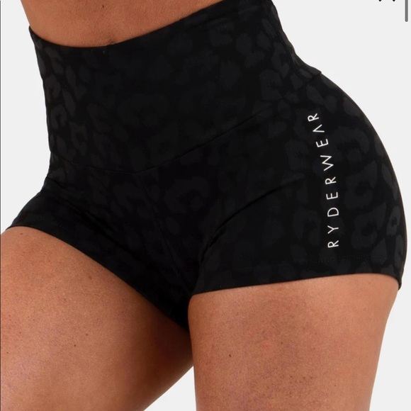 Ryderwear Scrunch Bum Booty Shorts - Picture 2 of 2
